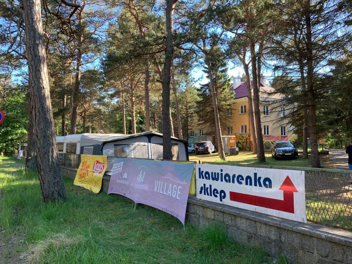 Przyczepy Kempingowe Vip - Osrodek Na Klifie Village - Hel Helska 11 מראה חיצוני תמונה